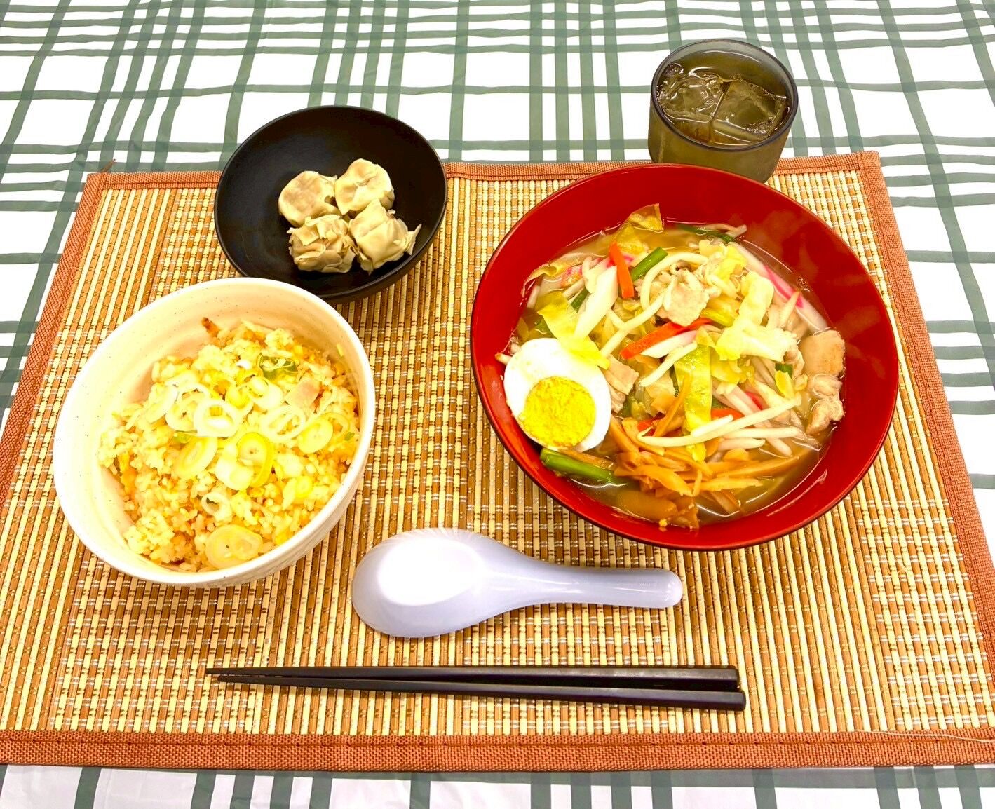塩タンメン　炒飯